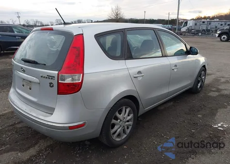 2009 Hyundai Elantra Touring из США, поврежденный, VIN KMHDC86E89U034120